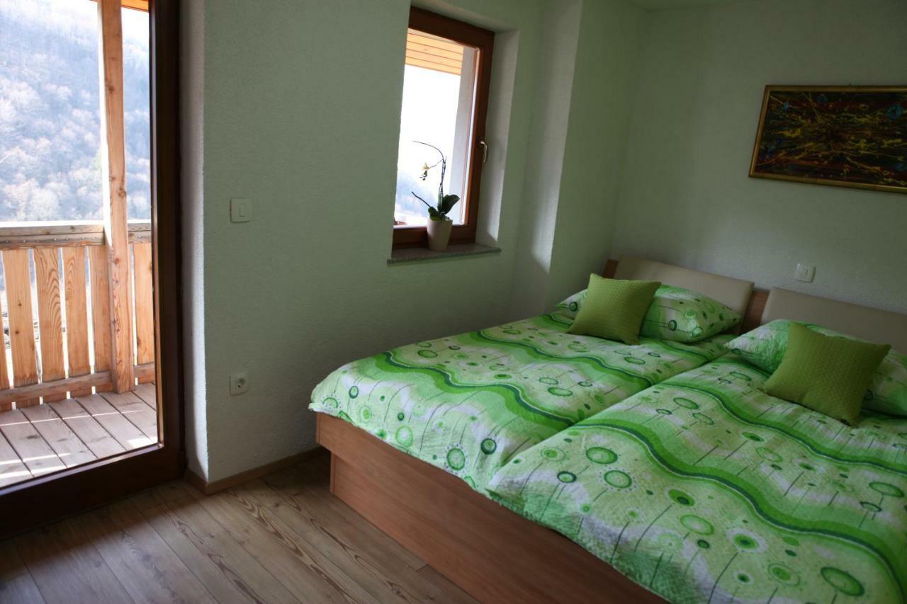 Apartmaji Nena *